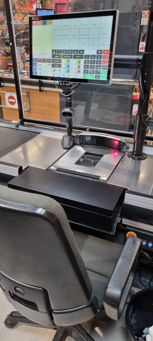 Kassensystem für den Einzelhandel mit Einbauscanner, Kassenschublade, Bondrucker 